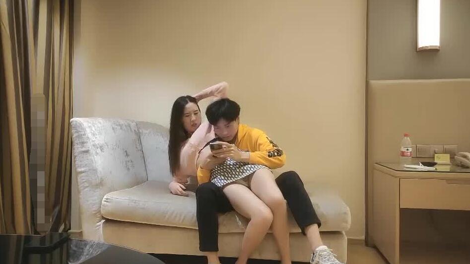 [主播探花] 2021-05-02 文轩探花05-02清纯小姐姐