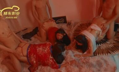 精東影業 JD081 吸精九尾狐