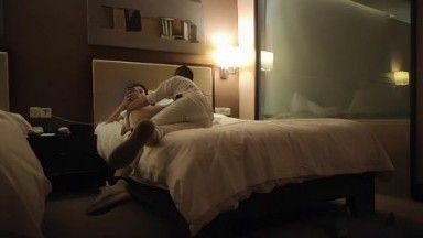 【91李公子新秀探花】，转型进击外围圈，五星级酒店，3000约平面模特，身姿曼妙，佳人尤物相伴共度春宵