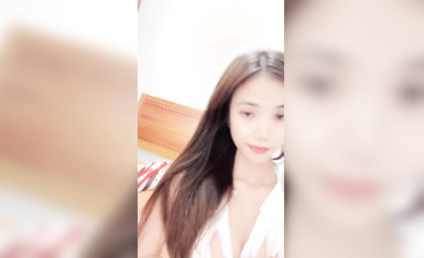 校花學姐下海！好美啊~【妮妮這呢】道具自慰！超過癮！爽~！ (6)