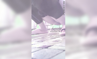 厕所偷拍(2)