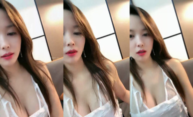 重磅！綠播女神下海！美到炸裂~【安朵兒】揉穴自慰！包射 (4)