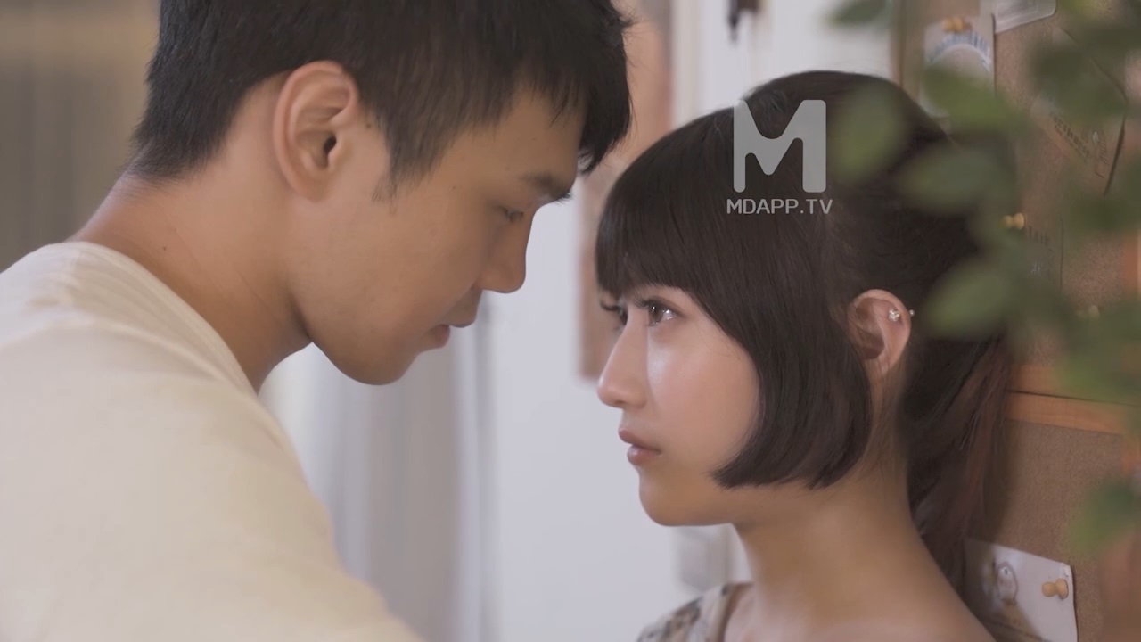 家教与少女之淫乱母女搞上同个男家教