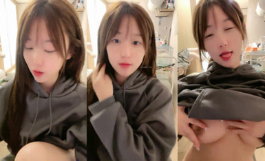 漂亮可愛學妹扣穴 自慰 爽出白漿  第二集 (1)