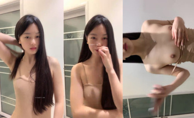 半糖【露儿妹妹】校花级可爱女神：超美身材展示凸点，制服扒衣露奶，翘臀诱惑（1）