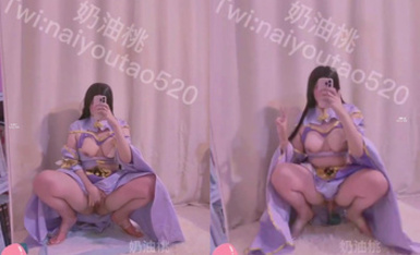 奶油桃 – 新作 Cos元神 福利姬私拍 (2)