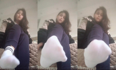 高顏值絲足御姐@豆滿月 辱罵榨精作合集 (16)