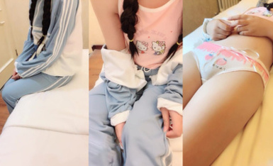 【应求更新】【你的春夢】  花一萬四找了個處女直播破處，快進到44分鍾見血