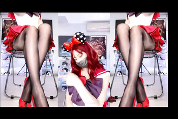 【一隻霸王獸】種雙視角裸舞_把大屁股打紅_拉珠肛塞_按摩騷逼 (1)