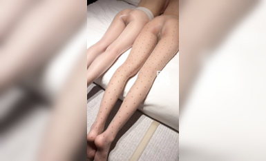 推特大神 big大烟枪3p 反差母狗