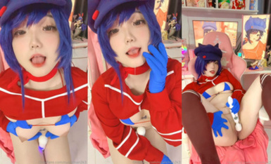 【2025年1月新品】娃娃臉，肉感福利姬【Nyanchan】新年作，淫紋肛塞，自慰潮噴，旗袍啪啪，臉穴同框（3）