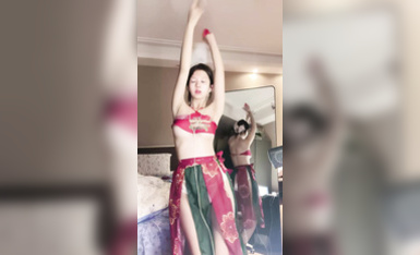 極品裸舞【熙醬】極致反差 好久沒見這么漂亮的裸舞選手了 (6)