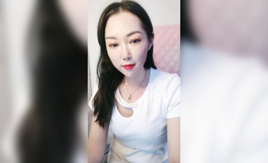 【雪梨姐姐】成熟御姐超清絲襪道具騷舞自慰大秀 (2)