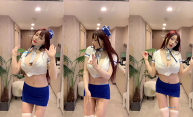 福利姬【白兔伊】巨乳網紅 定製劇情 自慰噴水 (6)