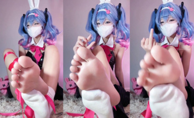 【芃芃大人】初音未來裸足羞辱