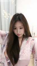 【柒萌小玉】G奶尤物!_白皙巨乳發騷掰穴特寫道具抽插_5